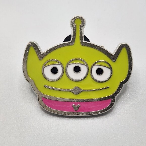 Disney Pin Trading Little Green Men Alien Face Toy Story Hong Kong Disney 2019 - Picture 1 of 3